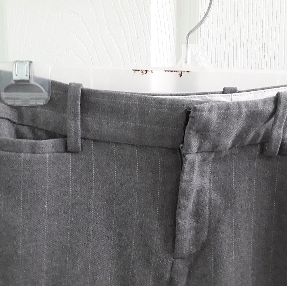 Banana Republic Martin Fit Pinstripe Pants - Picture 10 of 10
